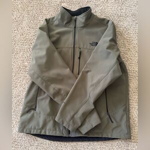 The North Face Men's Green Performance Jacket